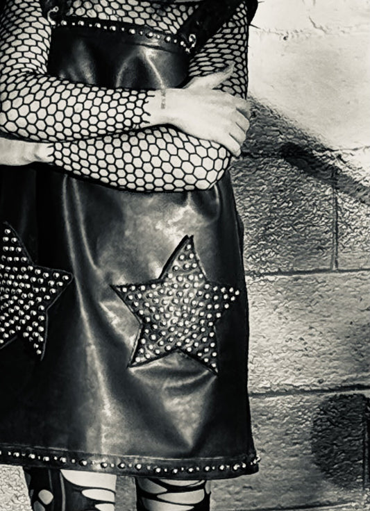 THE BLACKOUT STAR POCKET DRESS